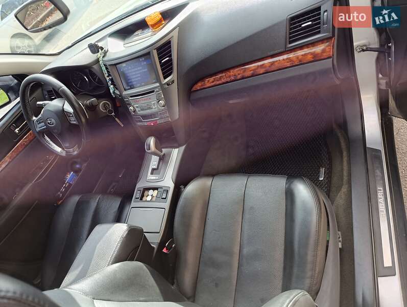 Универсал Subaru Outback 2012 в Харькове фото 27 Универсал Subaru Outback 2012 в Харькове