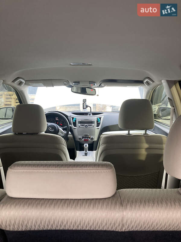 Универсал Subaru Outback 2010 в Киеве фото 11 Универсал Subaru Outback 2010 в Киеве