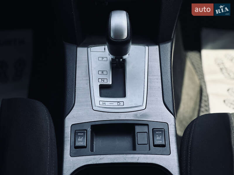 Универсал Subaru Outback 2012 в Кременчуге