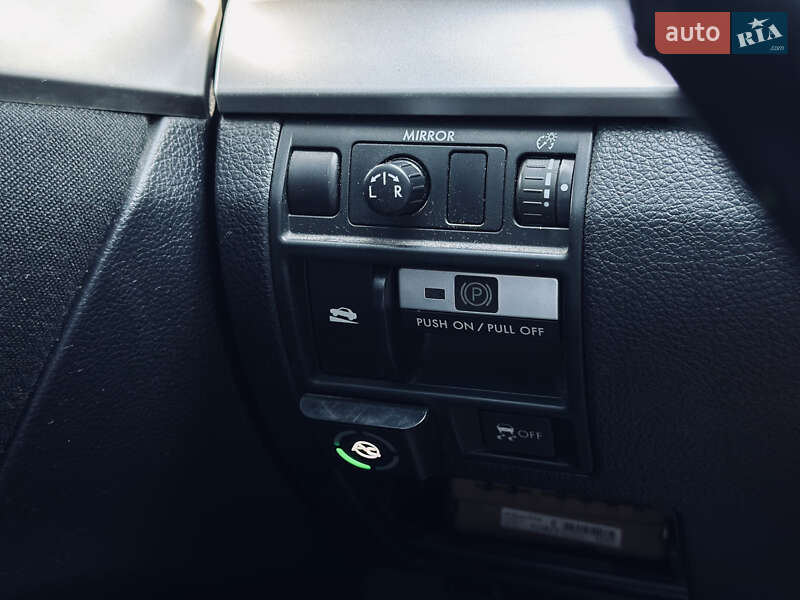 Универсал Subaru Outback 2012 в Кременчуге