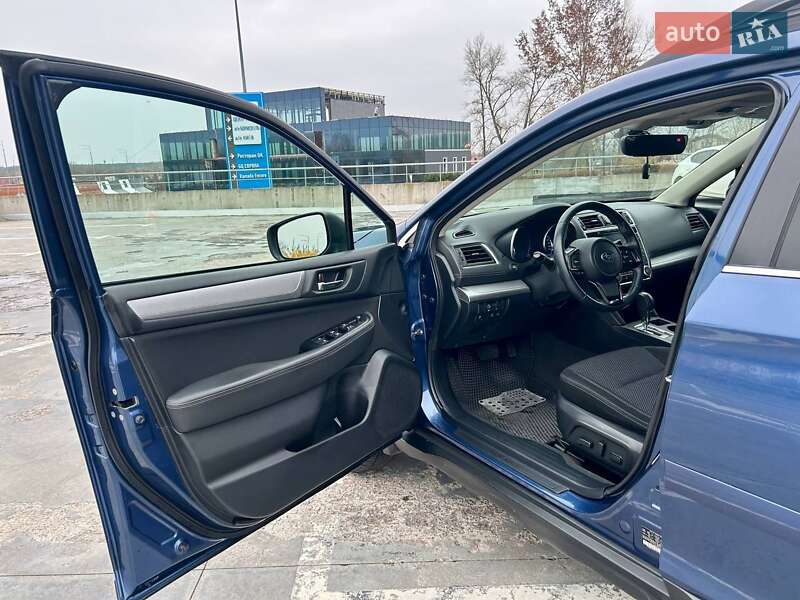 Универсал Subaru Outback 2019 в Киеве