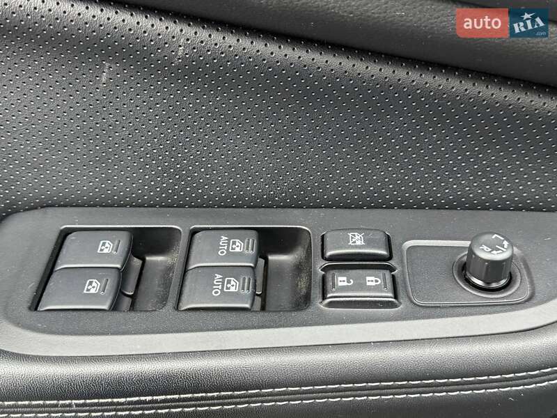 Универсал Subaru Outback 2015 в Киеве фото 16 Универсал Subaru Outback 2015 в Киеве