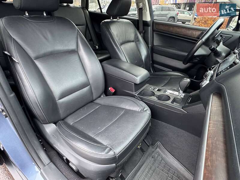 Универсал Subaru Outback 2015 в Киеве фото 12 Универсал Subaru Outback 2015 в Киеве