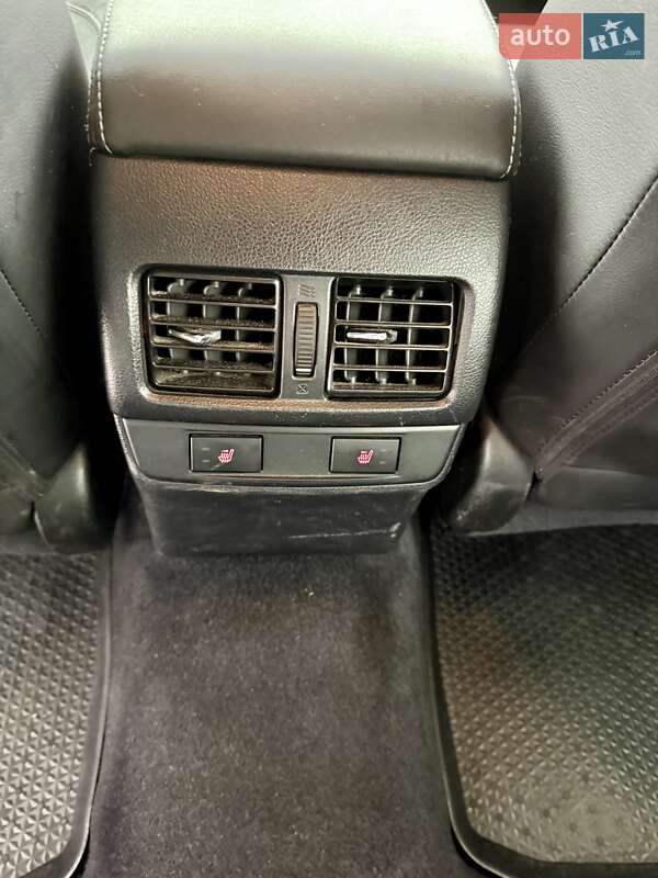 Универсал Subaru Outback 2017 в Киеве фото 8 Универсал Subaru Outback 2017 в Киеве