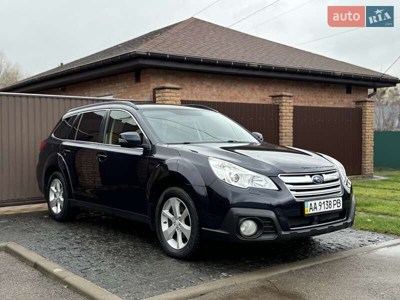 Універсал Subaru Outback 2013 в Києві