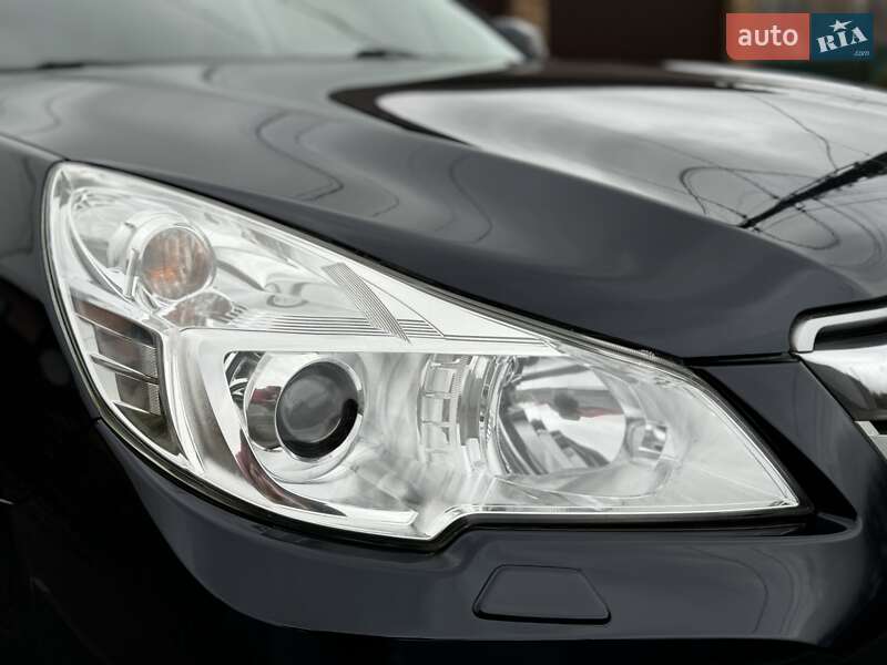 Універсал Subaru Outback 2013 в Києві