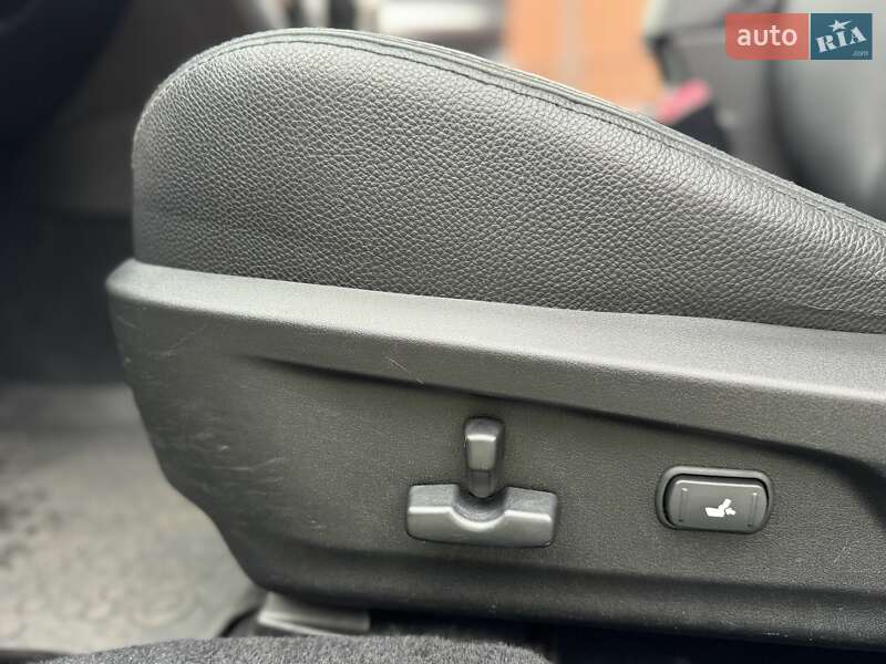 Універсал Subaru Outback 2013 в Києві