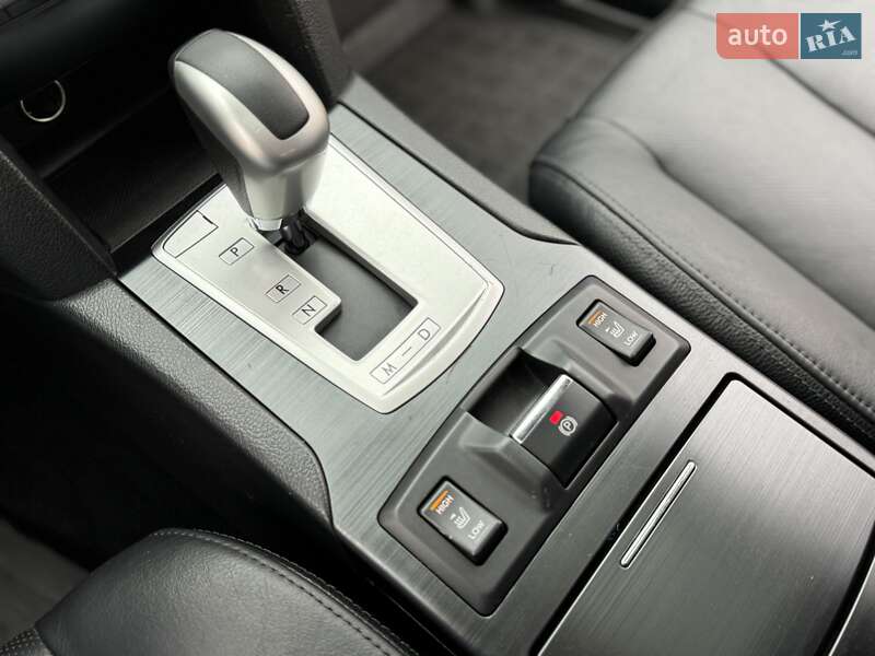 Універсал Subaru Outback 2013 в Києві