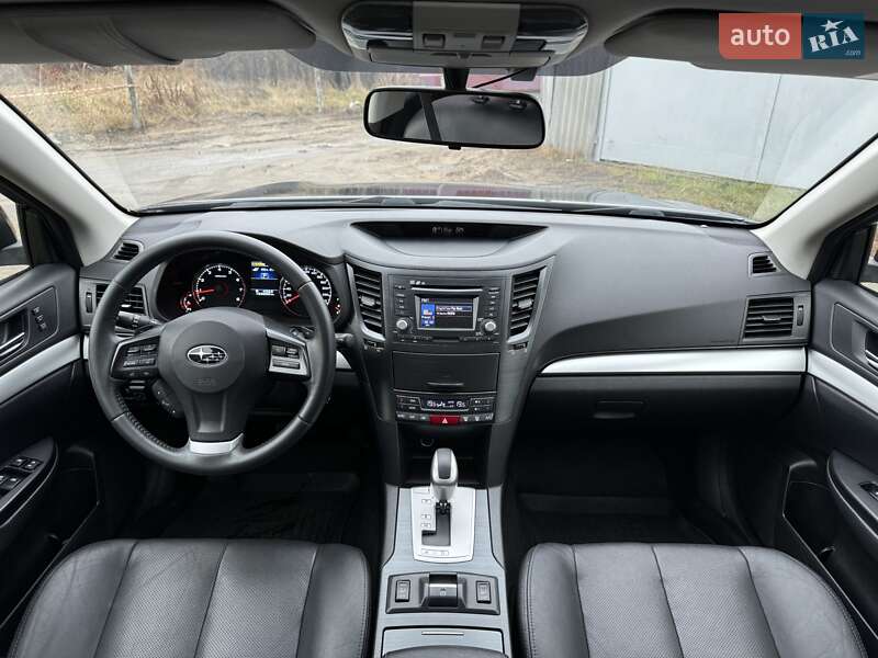 Універсал Subaru Outback 2013 в Києві