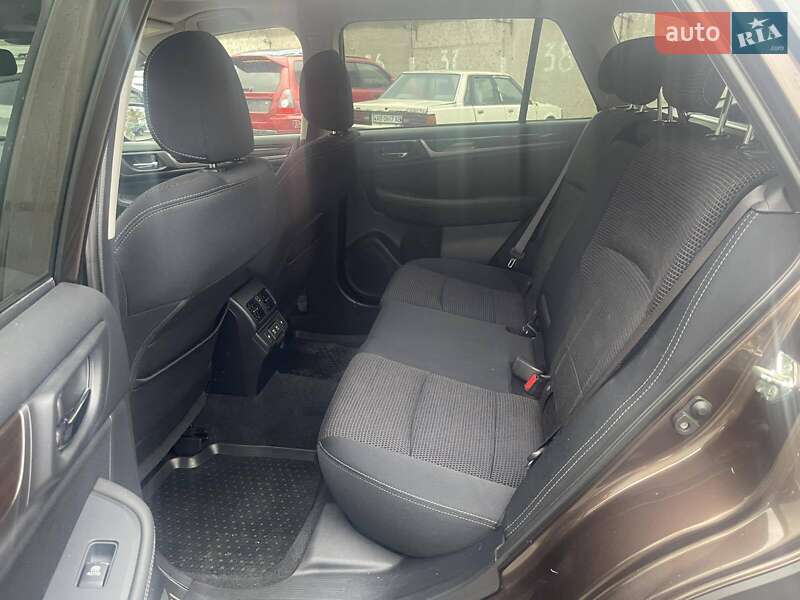 Универсал Subaru Outback 2018 в Киеве фото 12 Универсал Subaru Outback 2018 в Киеве