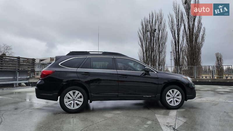 Универсал Subaru Outback 2017 в Киеве