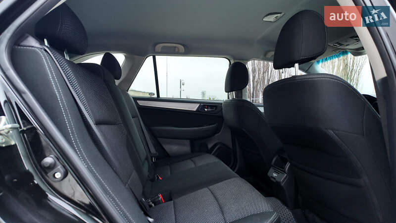 Универсал Subaru Outback 2017 в Киеве