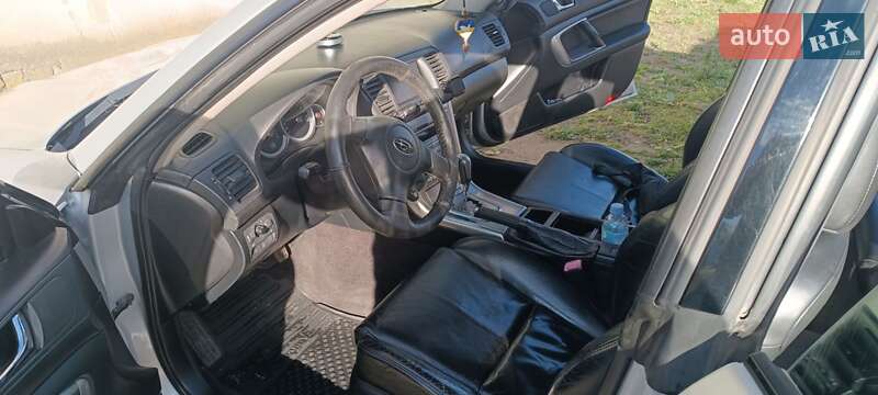 Универсал Subaru Outback 2003 в Радехове