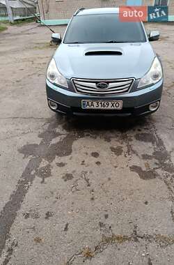 Универсал Subaru Outback 2011 в Каменском