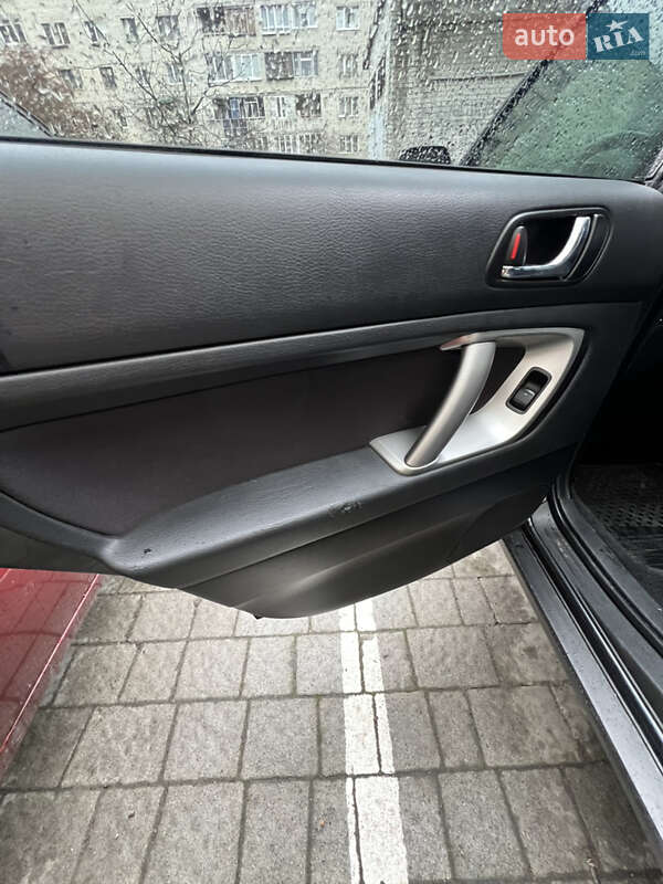 Универсал Subaru Outback 2008 в Львове