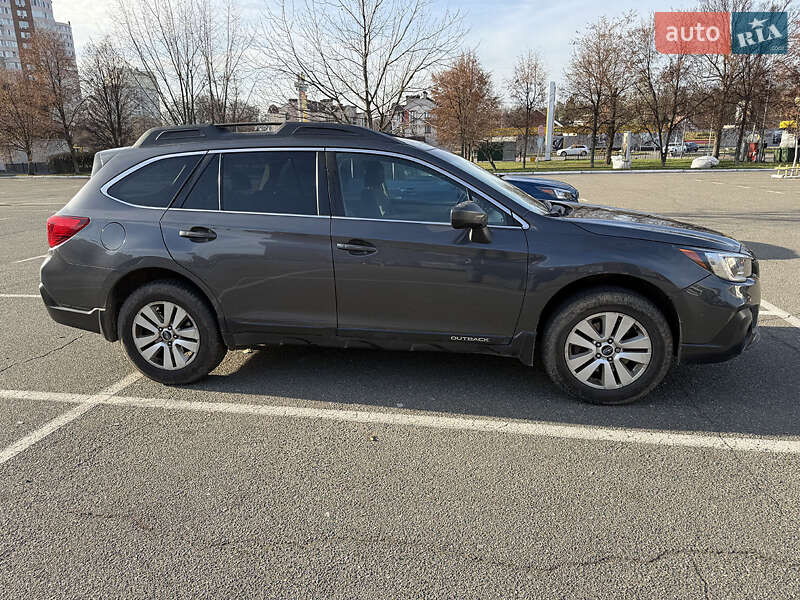Subaru Outback 2018