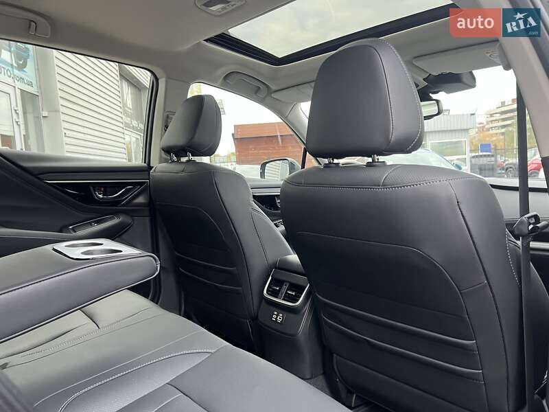 Позашляховик / Кросовер Subaru Outback 2024 в Києві