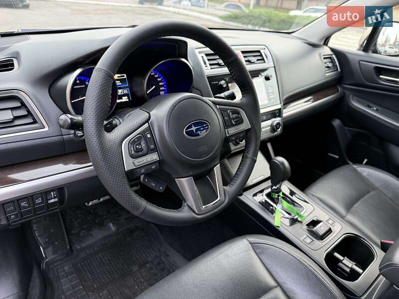 Универсал Subaru Outback 2017 в Одессе