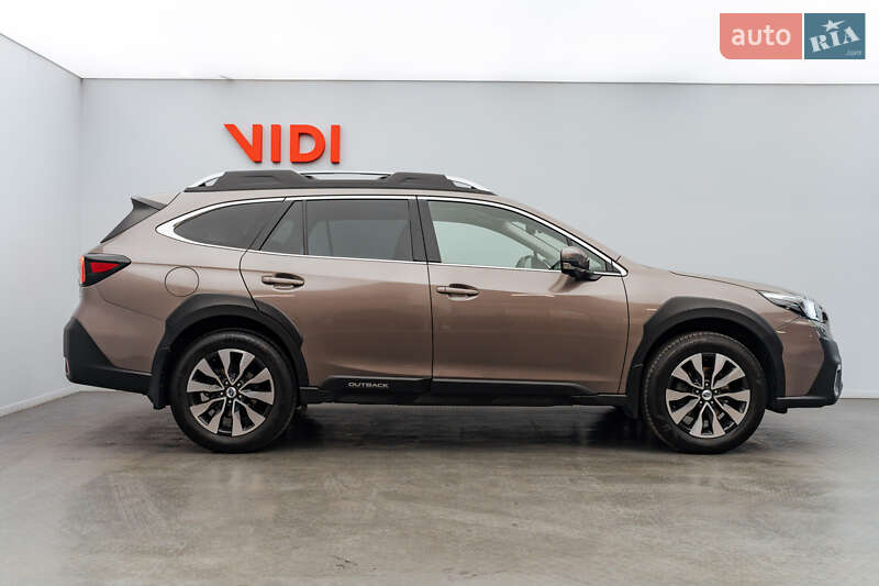 Универсал Subaru Outback 2023 в Киеве