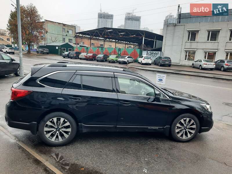 Универсал Subaru Outback 2015 в Киеве