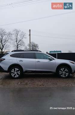 Внедорожник / Кроссовер Subaru Outback 2022 в Буске