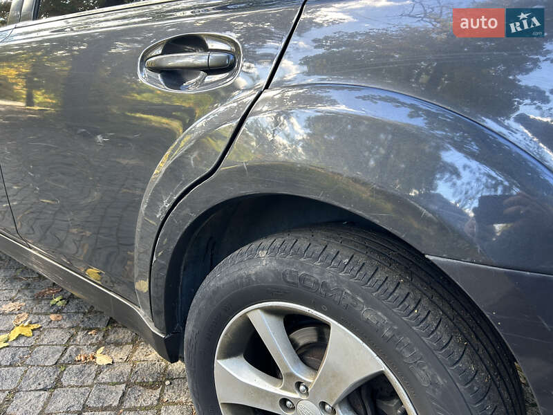 Универсал Subaru Outback 2012 в Киеве