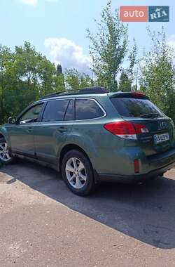 Универсал Subaru Outback 2013 в Киеве