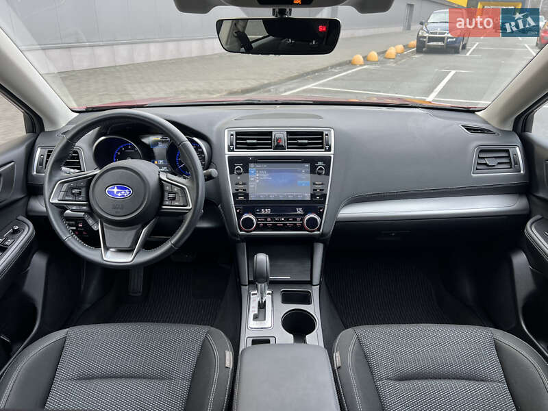 Универсал Subaru Outback 2018 в Киеве фото 25 Универсал Subaru Outback 2018 в Киеве