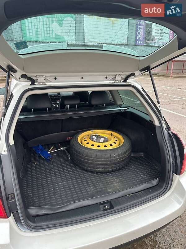 Универсал Subaru Outback 2008 в Черновцах