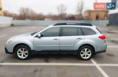 Универсал Subaru Outback 2012 в Киеве