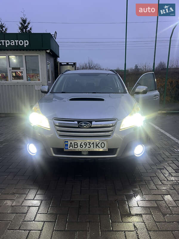 Универсал Subaru Outback 2013 в Виннице