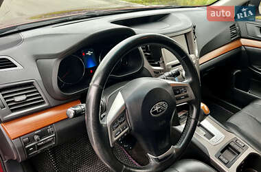 Универсал Subaru Outback 2012 в Киеве