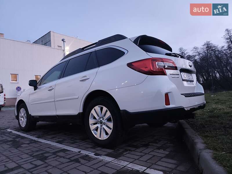 Универсал Subaru Outback 2015 в Львове
