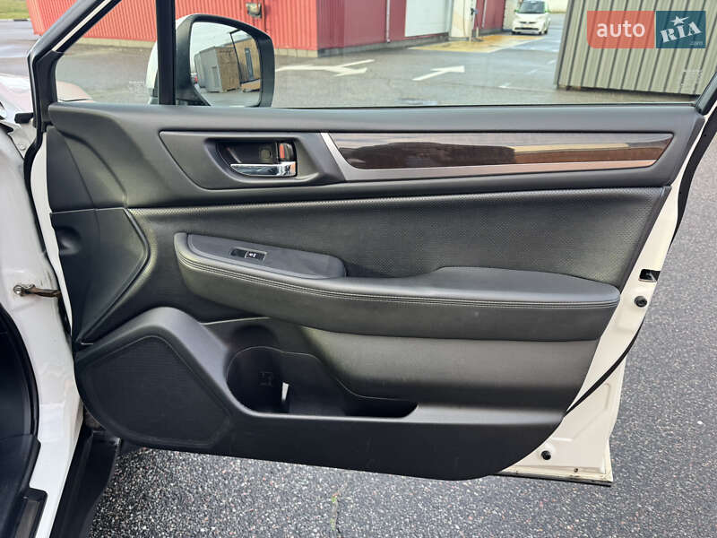 Универсал Subaru Outback 2015 в Киеве фото 11 Универсал Subaru Outback 2015 в Киеве