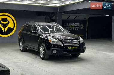 Універсал Subaru Outback 2013 в Чернівцях