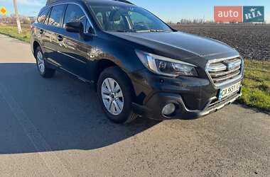 Универсал Subaru Outback 2017 в Киеве