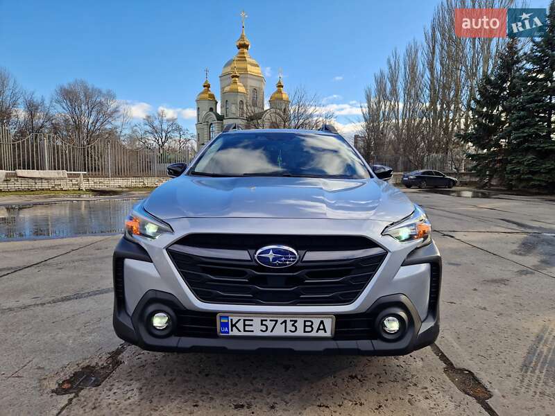 Внедорожник / Кроссовер Subaru Outback 2023 в Днепре