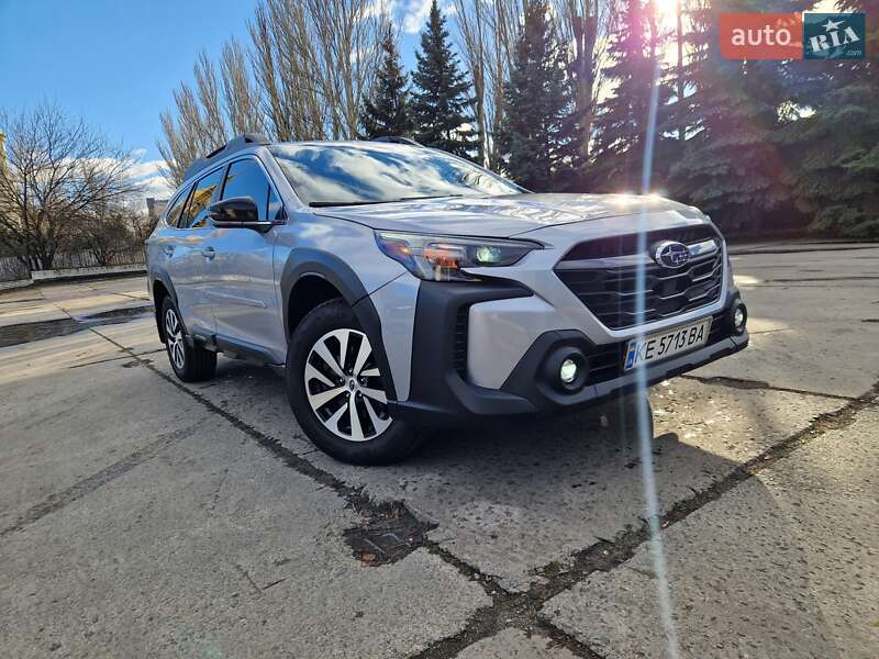 Внедорожник / Кроссовер Subaru Outback 2023 в Днепре