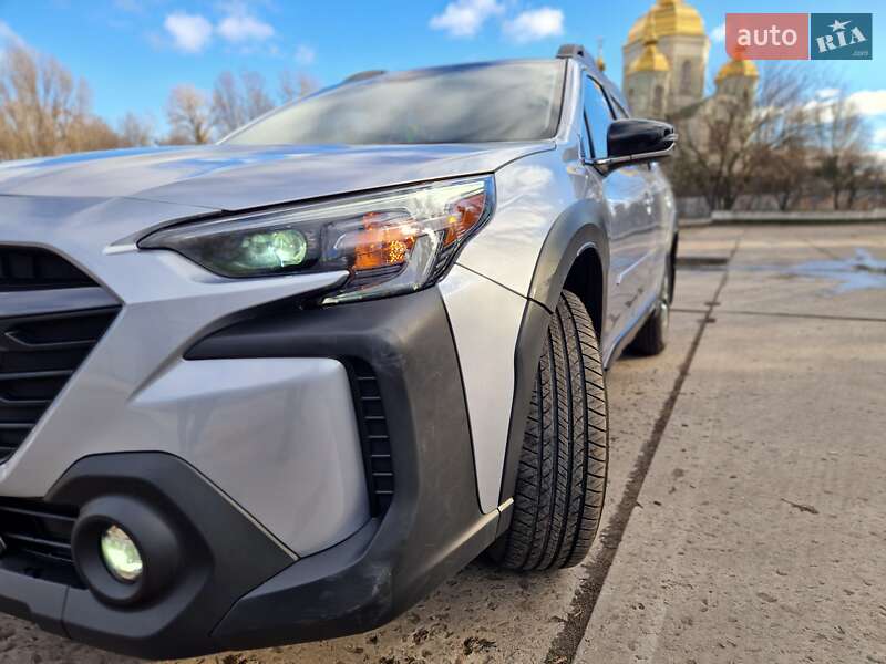 Внедорожник / Кроссовер Subaru Outback 2023 в Днепре