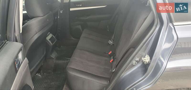 Универсал Subaru Outback 2014 в Ивано-Франковске