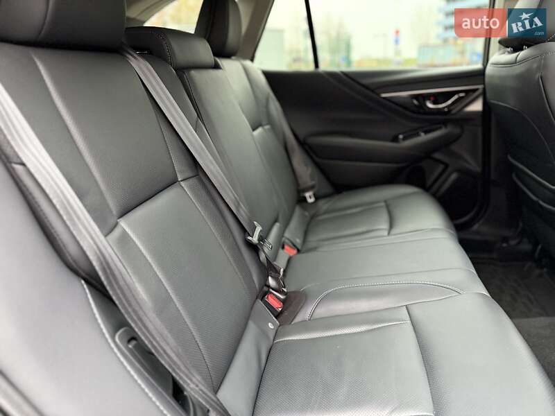 Позашляховик / Кросовер Subaru Outback 2023 в Хмельницькому