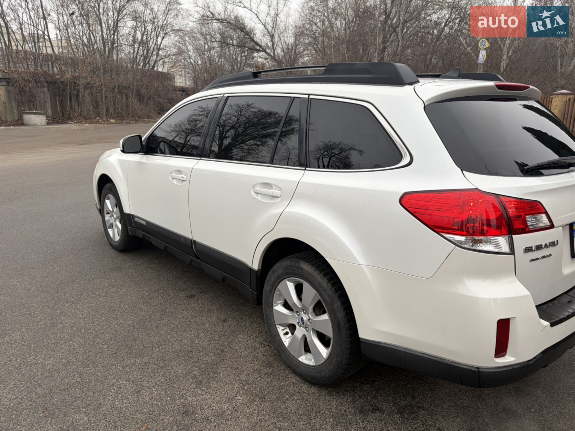 2011 Subaru Outback - мініатюра 3
