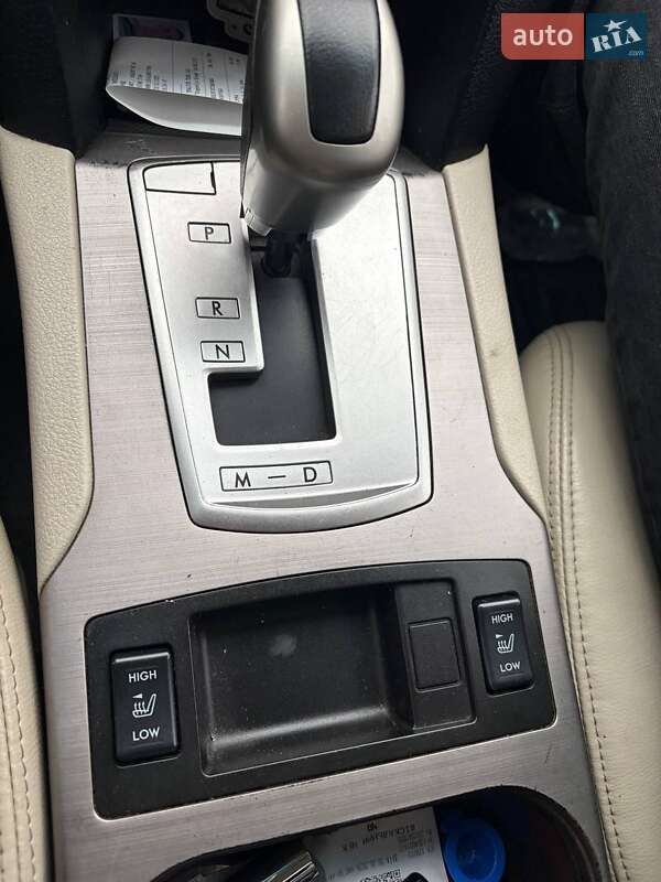 Универсал Subaru Outback 2011 в Днепре