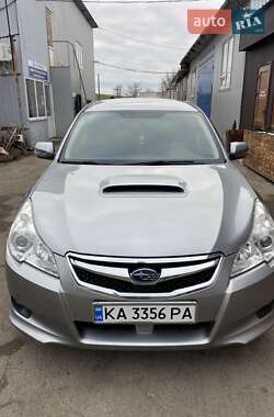 Универсал Subaru Outback 2010 в Николаеве