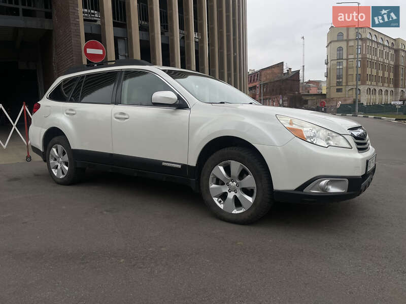 Універсал Subaru Outback 2012 в Харкові