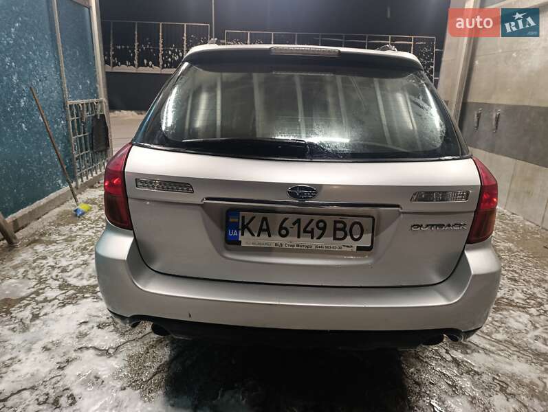 Универсал Subaru Outback 2006 в Буче