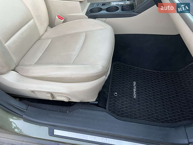 Универсал Subaru Outback 2016 в Николаеве