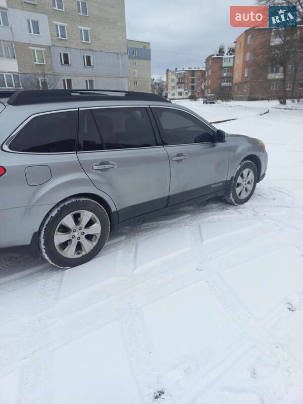 Універсал Subaru Outback 2010 в Львові фото 5 Універсал Subaru Outback 2010 в Львові