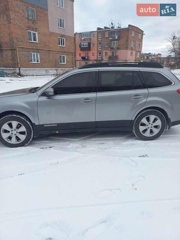 Універсал Subaru Outback 2010 в Львові фото 9 Універсал Subaru Outback 2010 в Львові