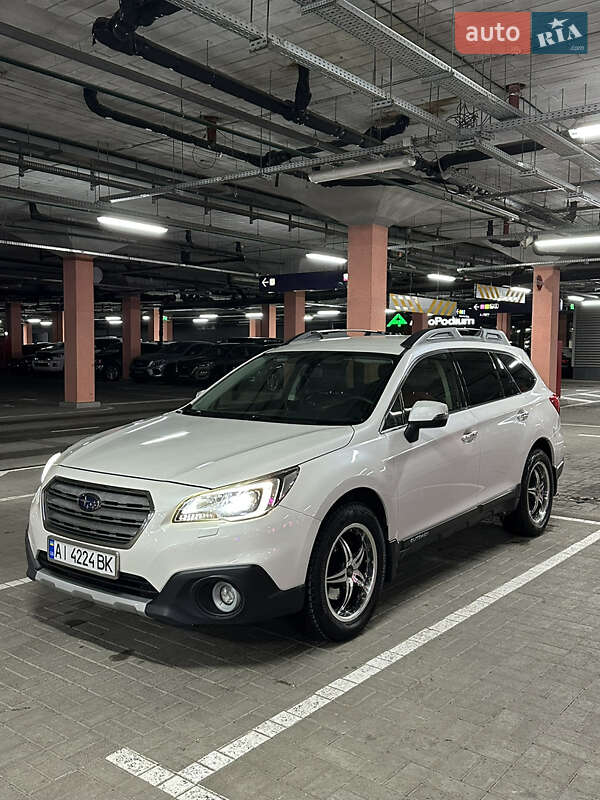 Универсал Subaru Outback 2015 в Софиевской Борщаговке